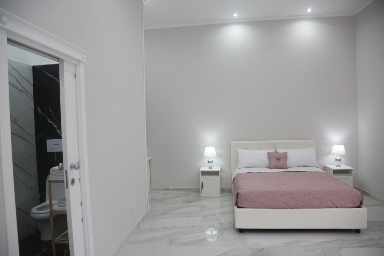 Opera Home Napoli Exteriör bild
