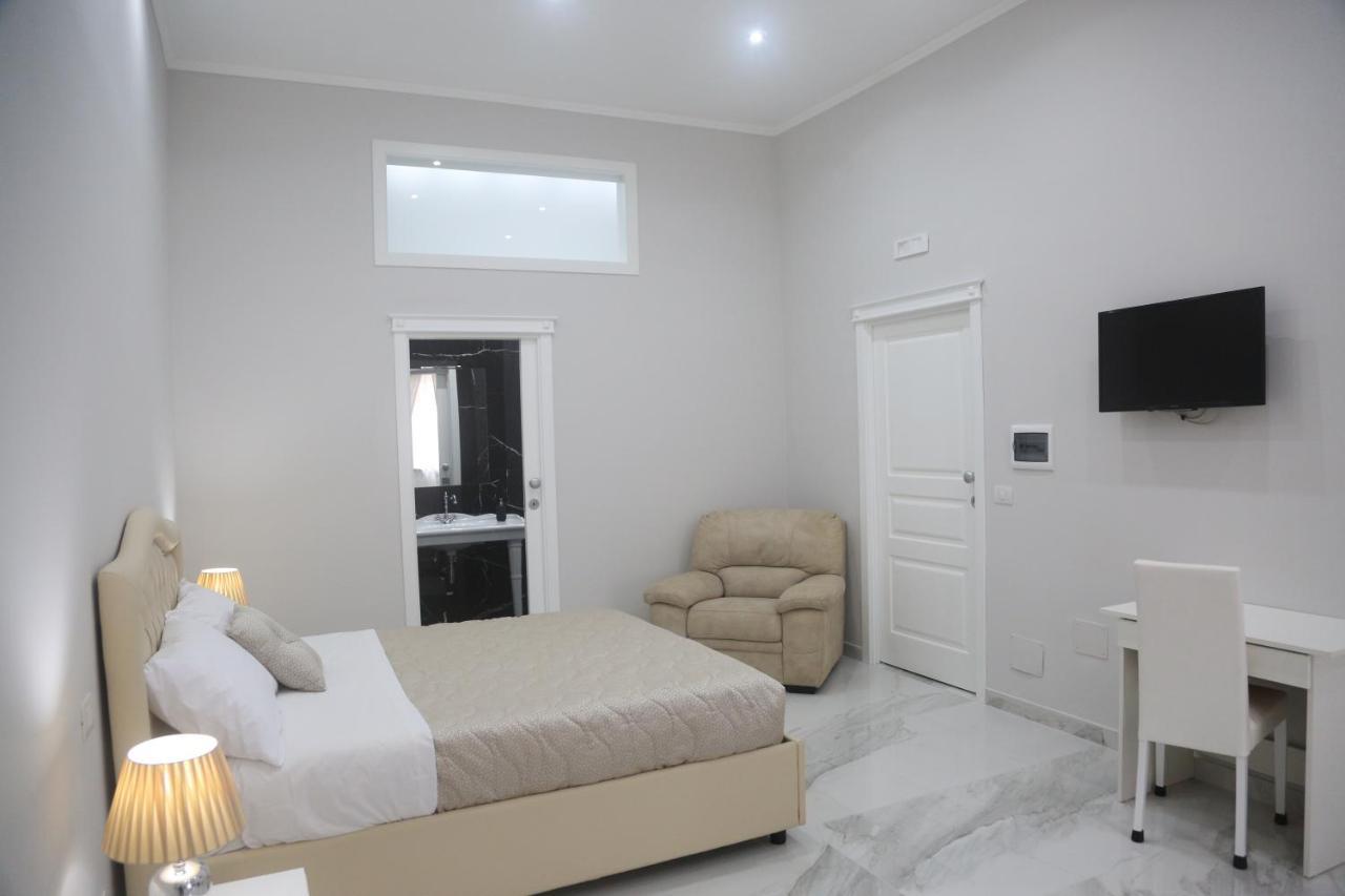 Opera Home Napoli Exteriör bild