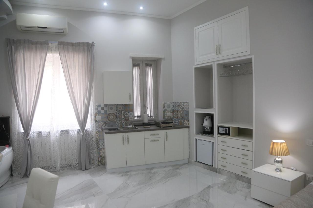 Opera Home Napoli Exteriör bild