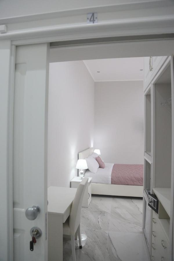 Opera Home Napoli Exteriör bild